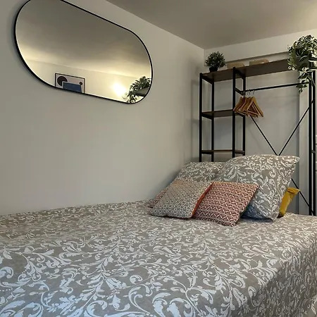 Hyper Centre 10 Apartment *